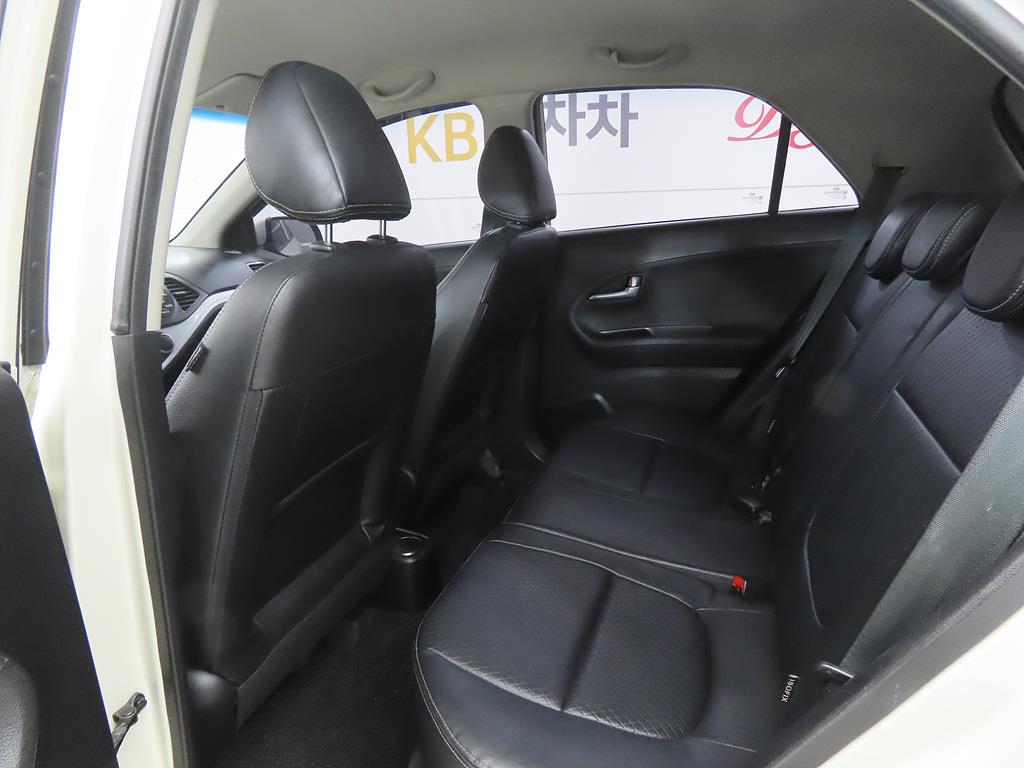 KIA Morning - Vista 6