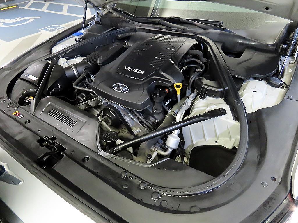 HYUNDAI Genesis 2015 Plateado - Importación desde Corea - HF Imports Iquique - Foto 19