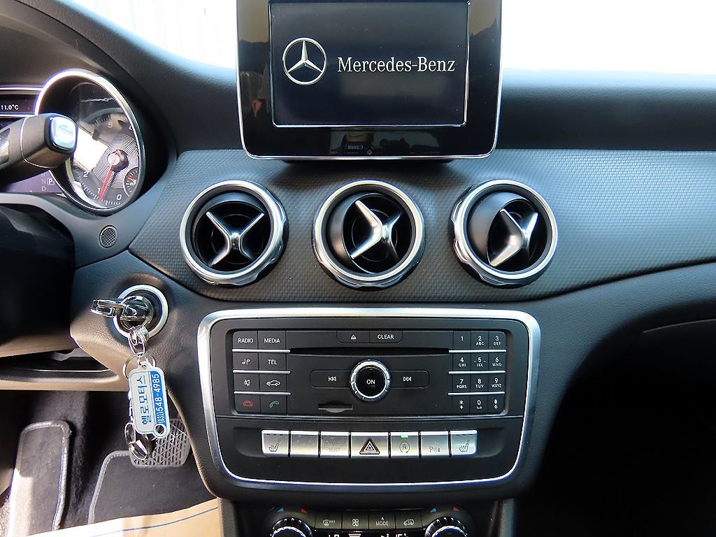 Mercedes Benz GLA Class 2018 Blanco - Importación desde Corea - HF Imports Iquique - Foto 14