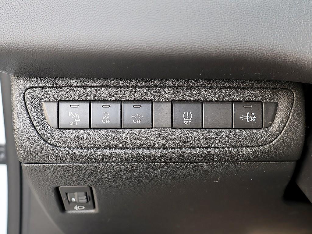 Peugeot 208 2016 Blanco - Importación desde Corea - HF Imports Iquique - Foto 11