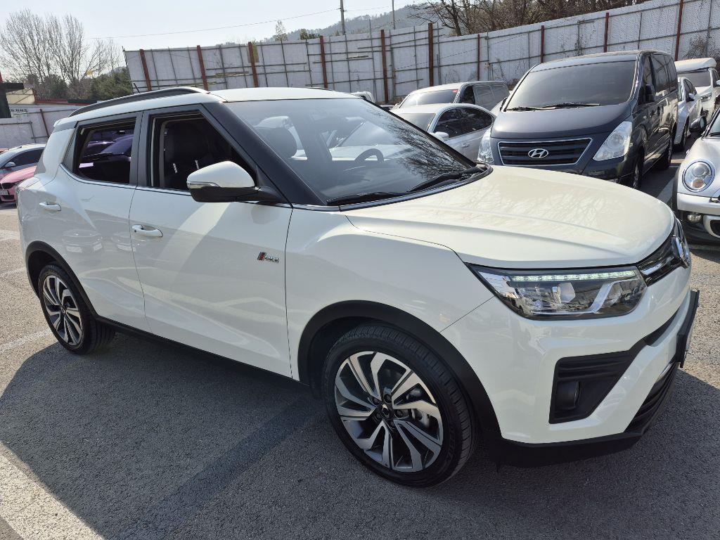 Ssangyong Tivoli - Vista 3