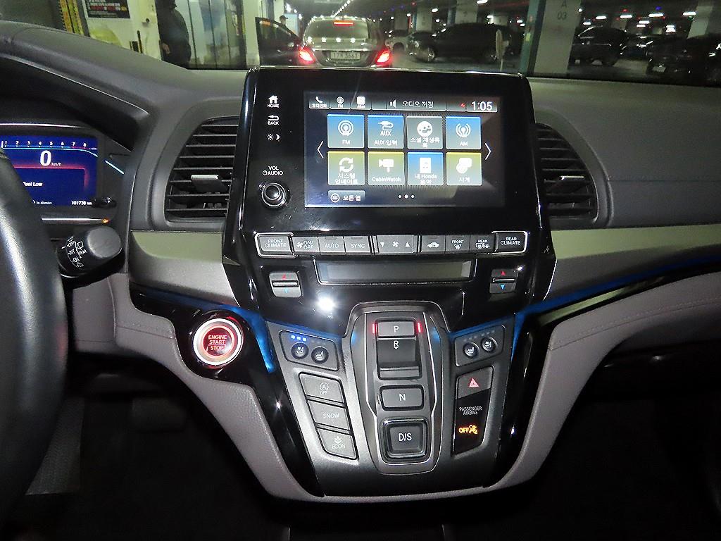 Honda Odyssey - Vista 11