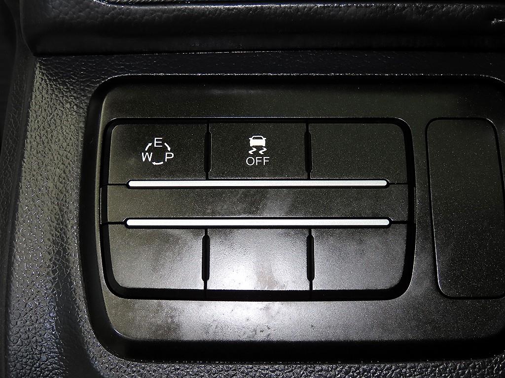 Ssangyong Tivoli 2018 Blanco - Importación desde Corea - HF Imports Iquique - Foto 14