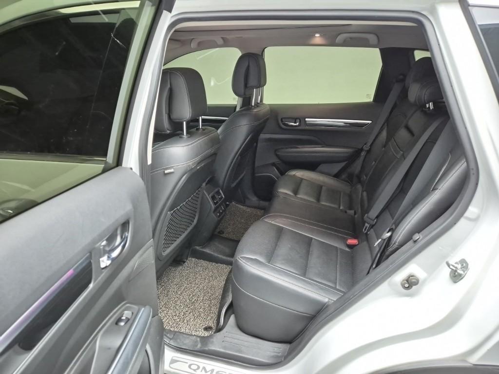 SAMSUNG QM6 - Vista 9