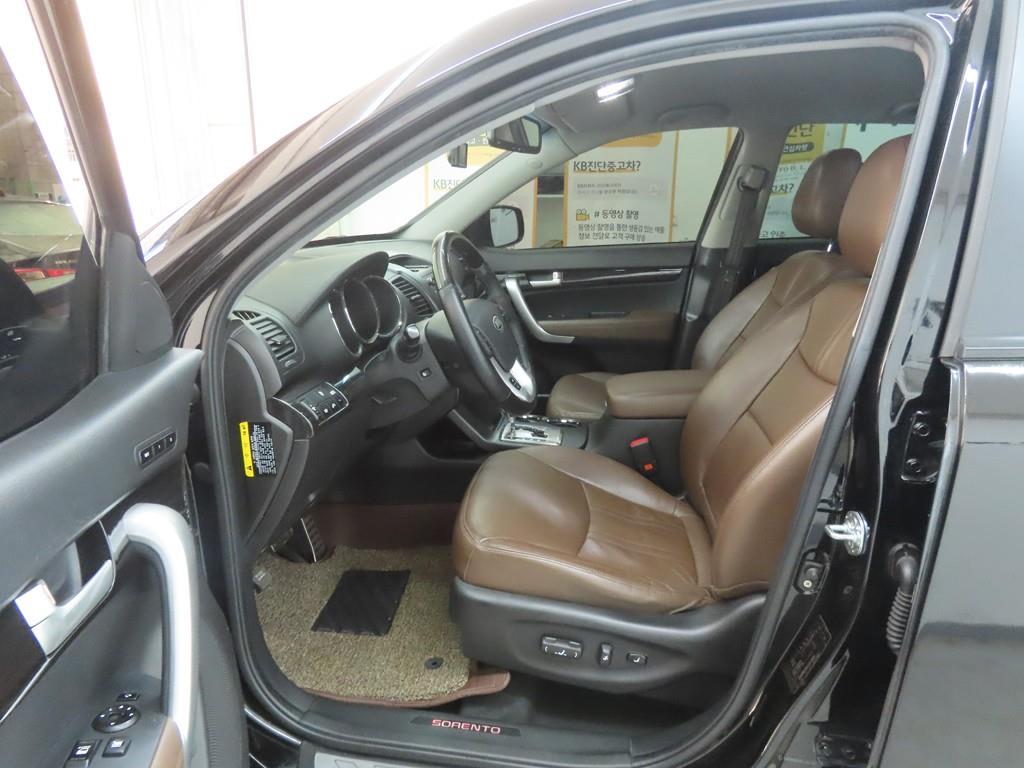 KIA Sorento - Vista 5