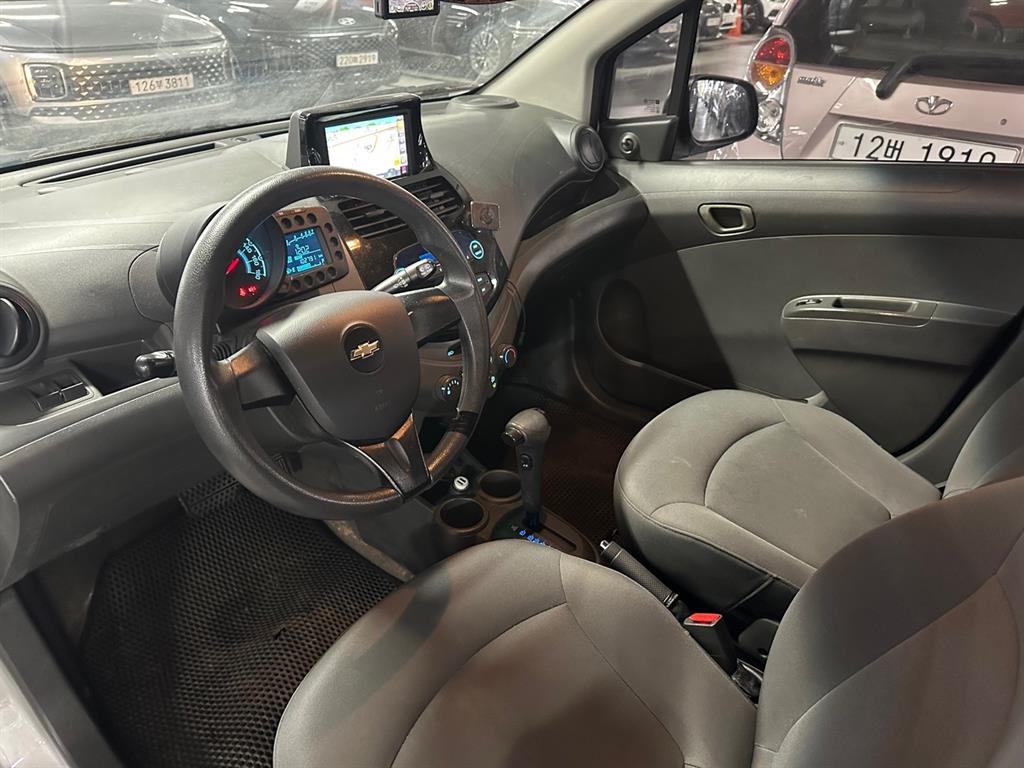 Chevrolet Spark 2012 Plateado - Importación desde Corea - HF Imports Iquique - Foto 17
