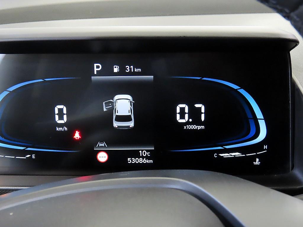 HYUNDAI Casper - Vista 9