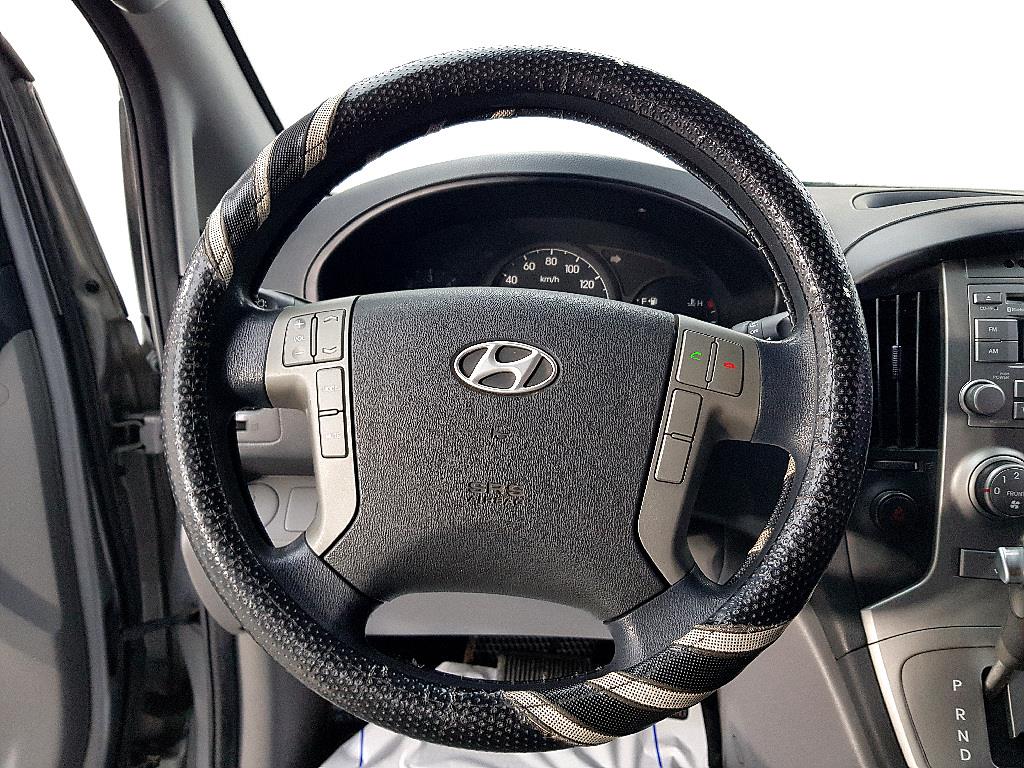 HYUNDAI Starex 2015 Plateado - Importación desde Corea - HF Imports Iquique - Foto 13