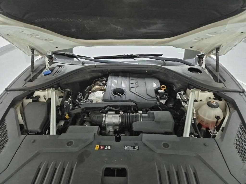 Genesis GV70 - Vista 5