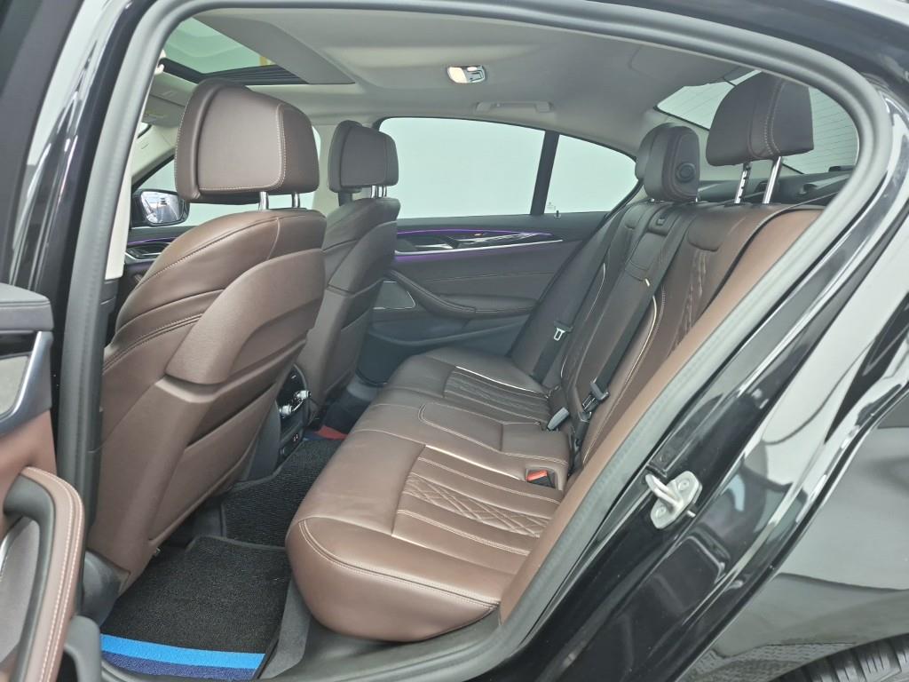 BMW 5 Series - Vista 12