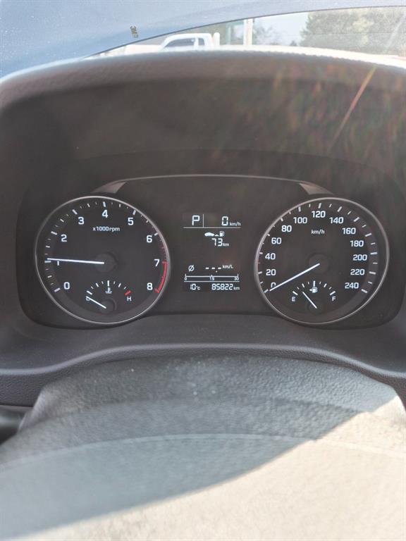 HYUNDAI Avante - Vista 8