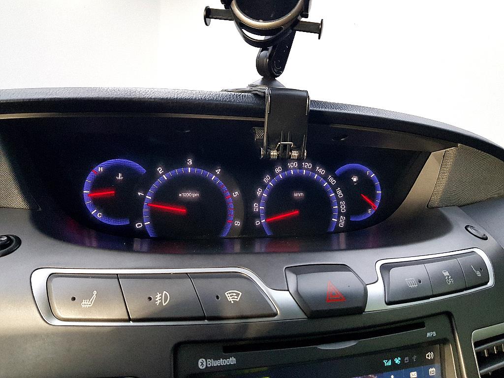 Ssangyong Korando - Vista 12