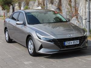 HYUNDAI Avante - Vista 4