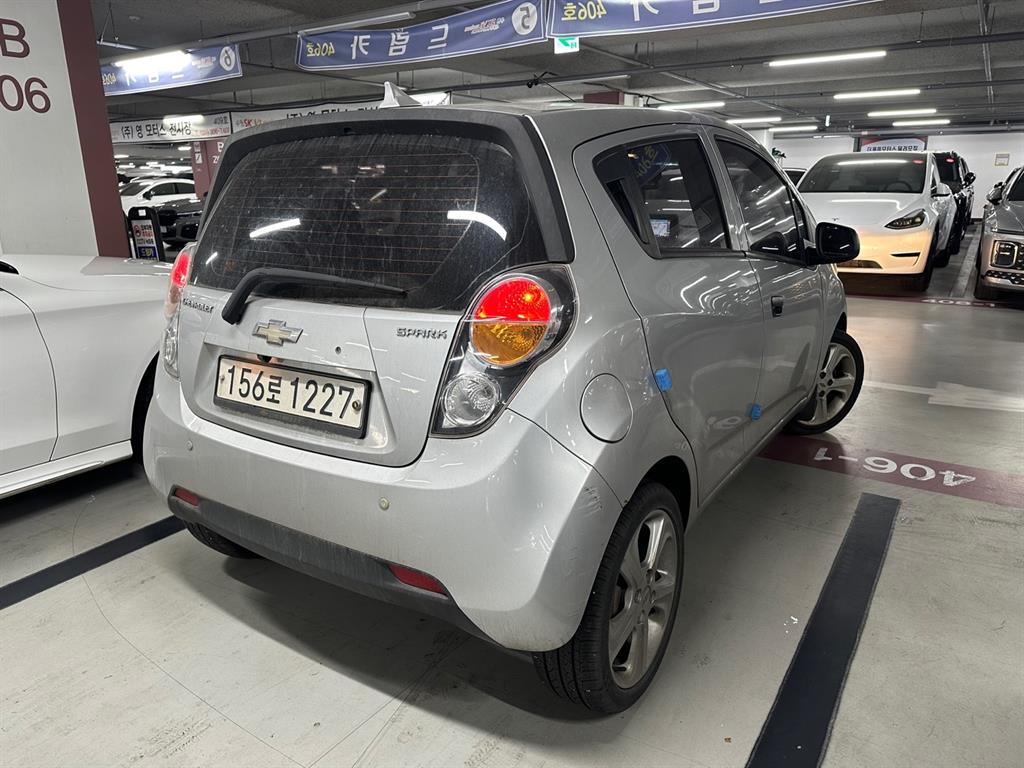 Chevrolet Spark 2012 Plateado - Importación desde Corea - HF Imports Iquique - Foto 19