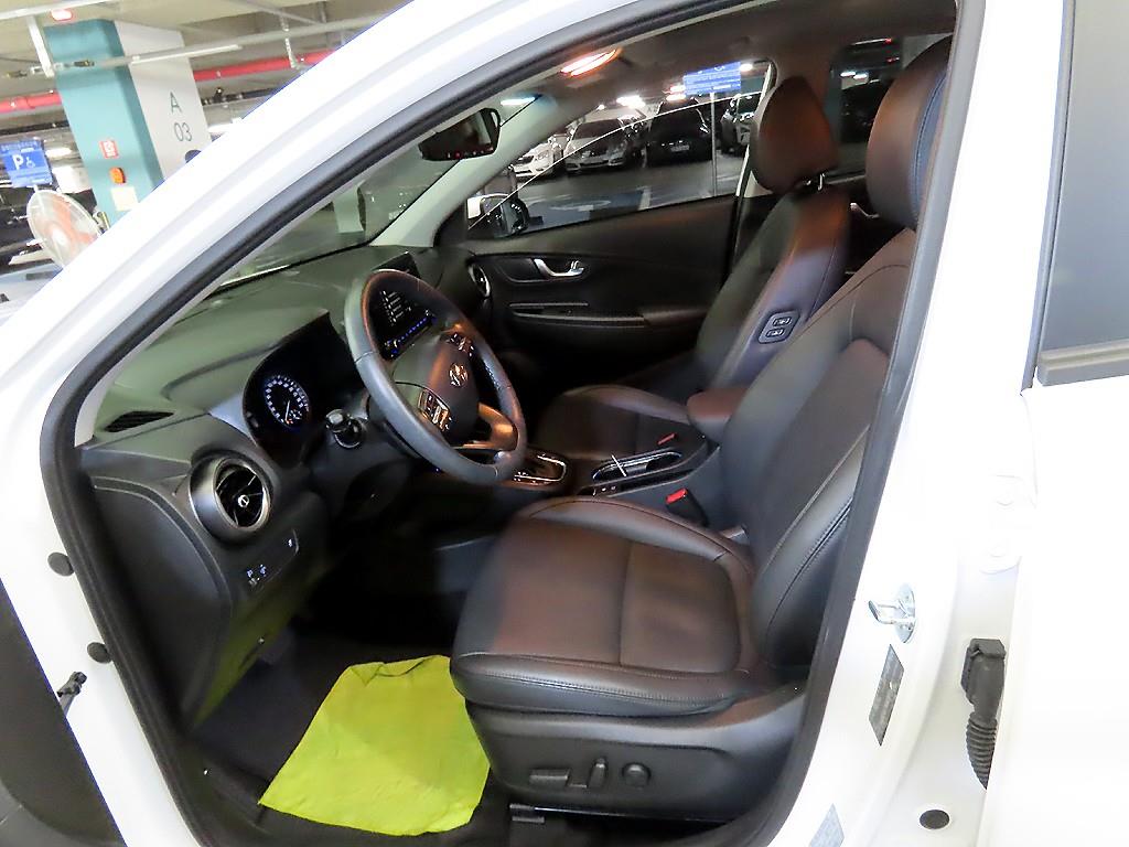 HYUNDAI Kona - Vista 6