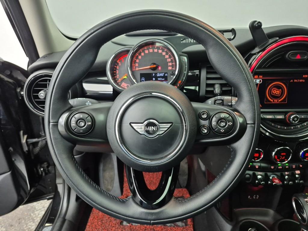 Mini Cooper - Vista 9