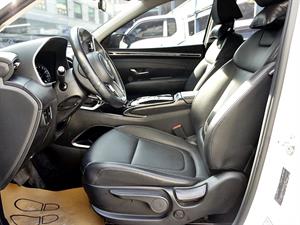 HYUNDAI Tucson - Vista 10