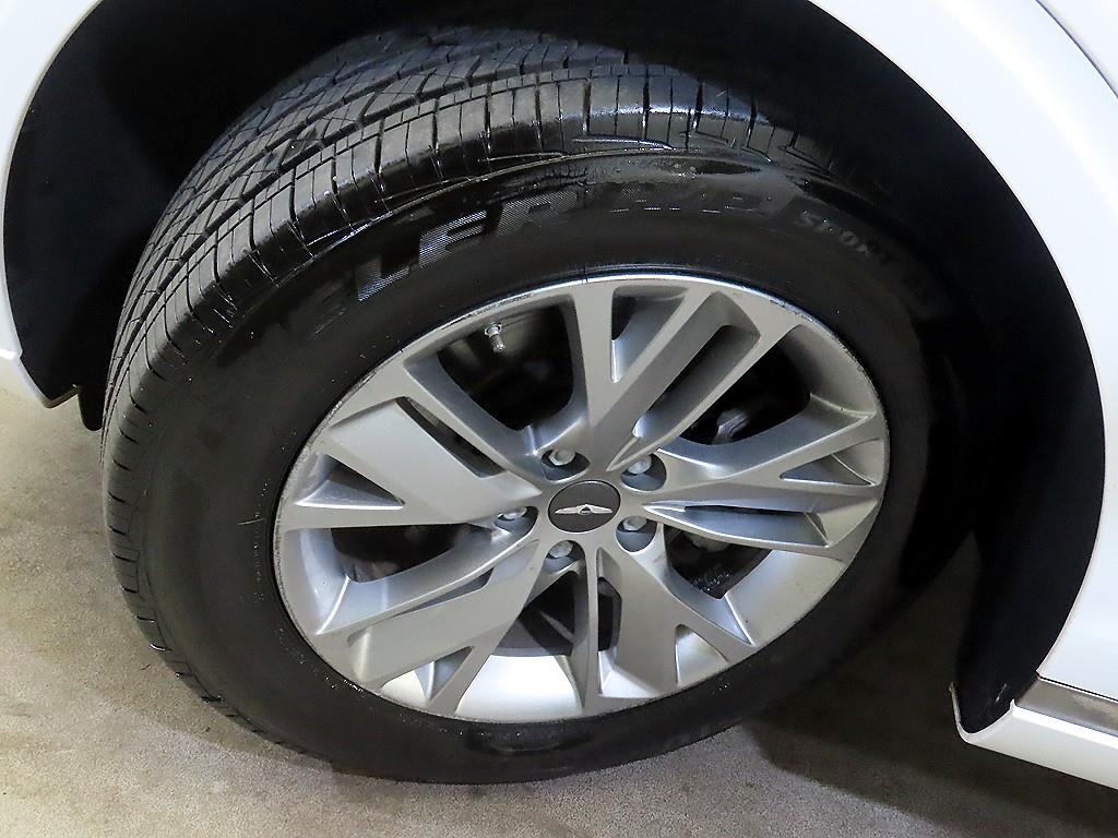 Genesis GV70 2022 Blanco - Importación desde Corea - HF Imports Iquique - Foto 20