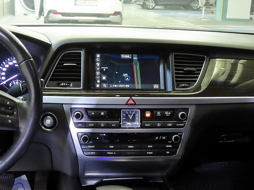 Genesis G80 - Vista 11