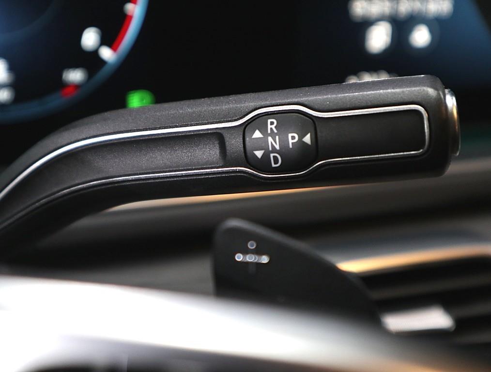 Mercedes Benz GLS Class - Vista 12