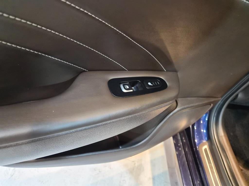 KIA Stinger - Vista 7