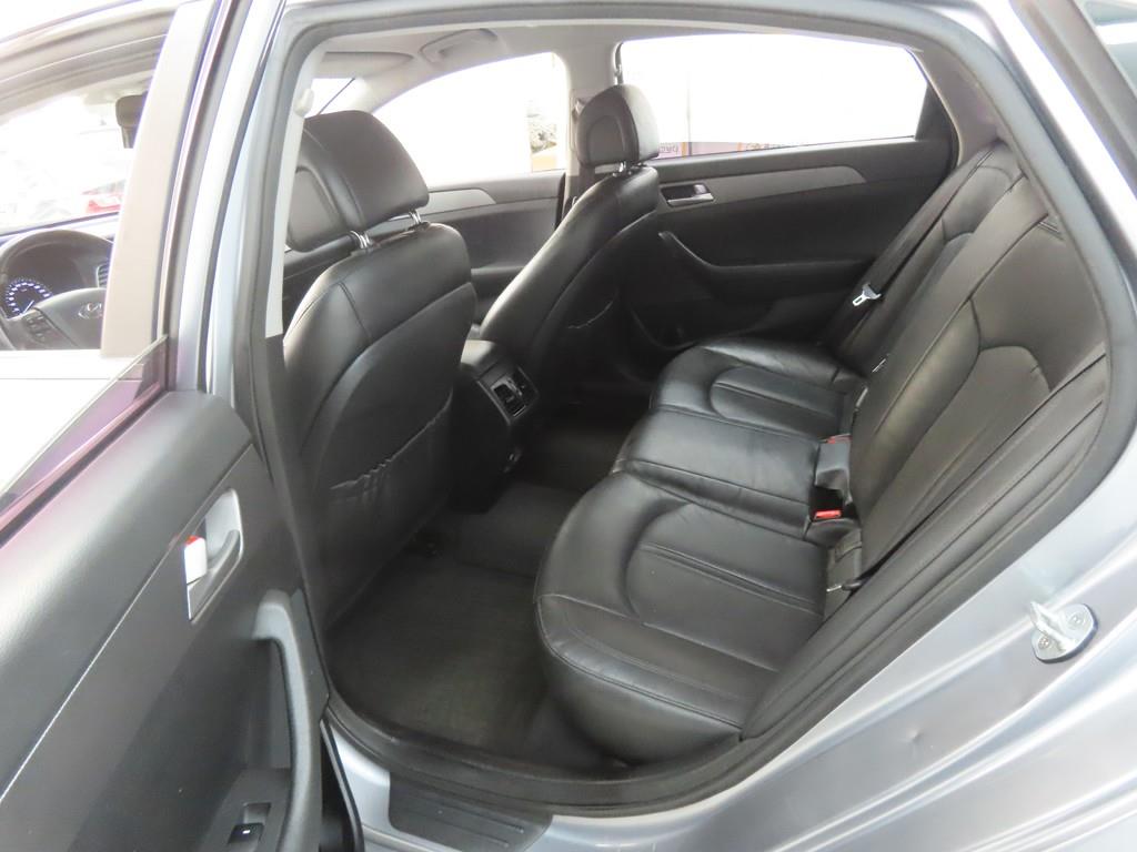 HYUNDAI Sonata - Vista 6