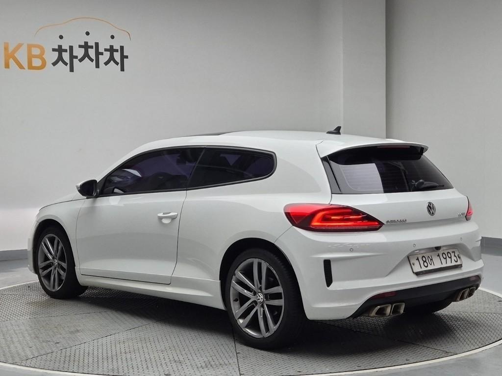 Volkswagen Scirocco - Vista 4