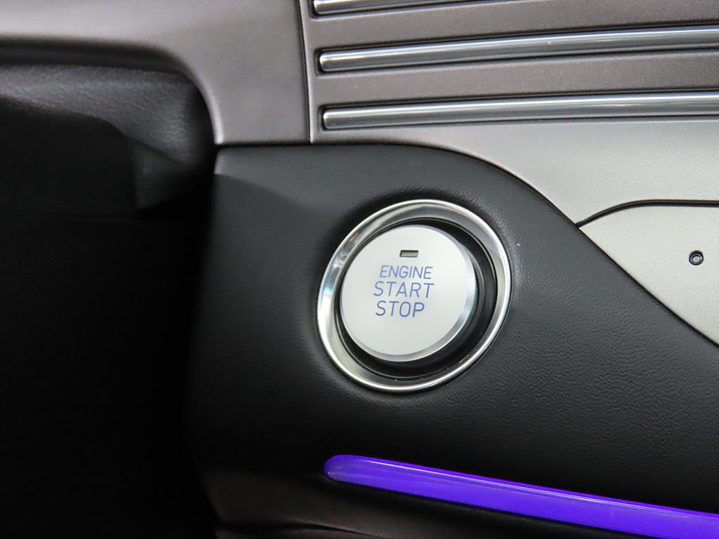 HYUNDAI Grandeur - Vista 12