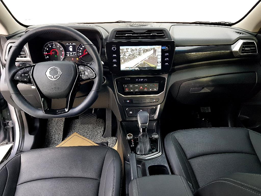 Ssangyong Tivoli - Vista 5