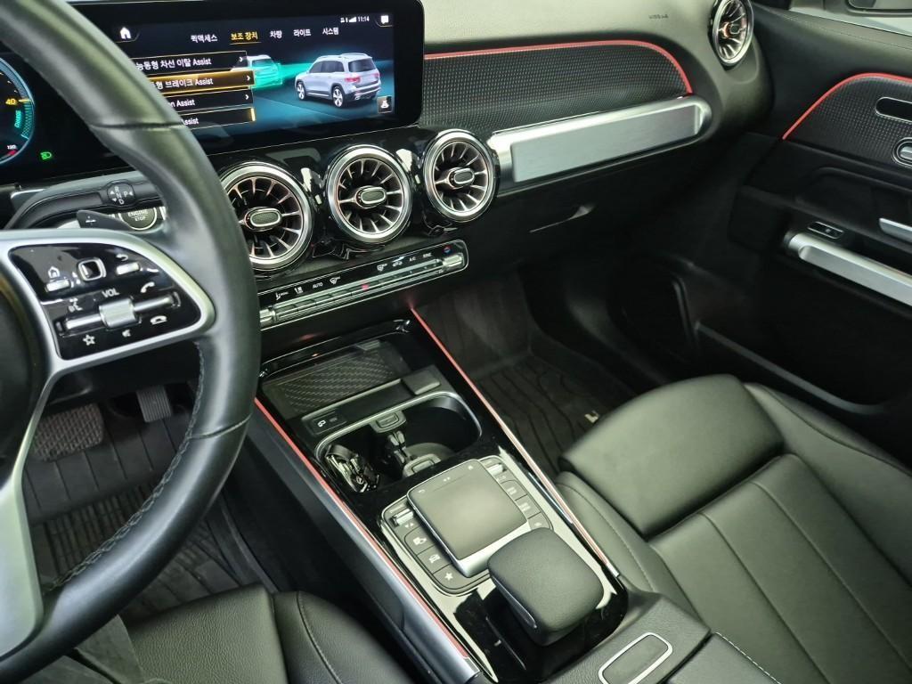 Mercedes Benz GLB Class - Vista 10