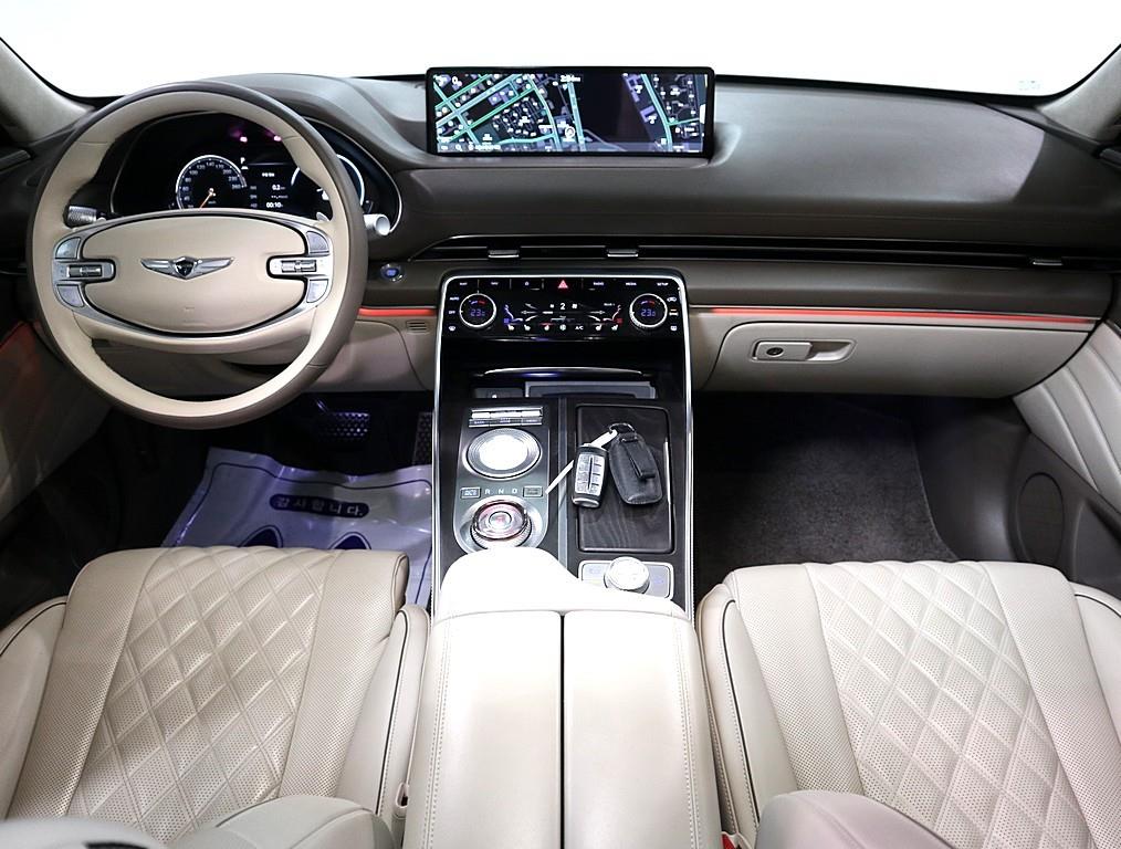 Genesis GV80 - Vista 4