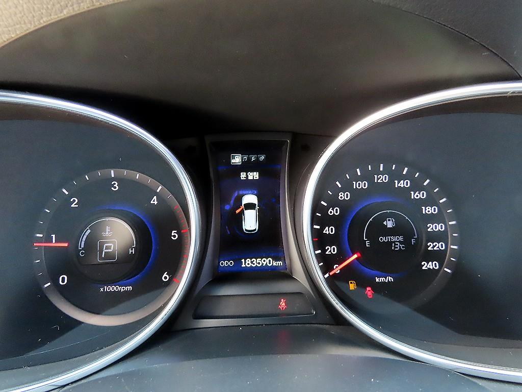 HYUNDAI Santa Fe - Vista 9