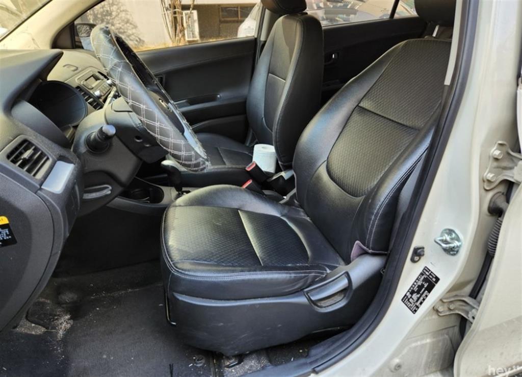 KIA Morning - Vista 4