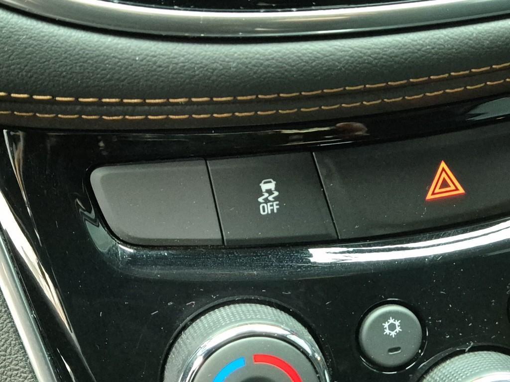 Chevrolet Trax 2019 Blanco - Importación desde Corea - HF Imports Iquique - Foto 17