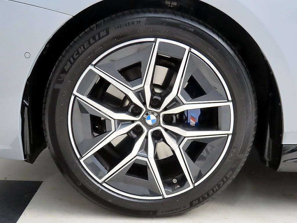 BMW 5 Series 2024 - Importación desde Corea - HF Imports Iquique - Foto 20