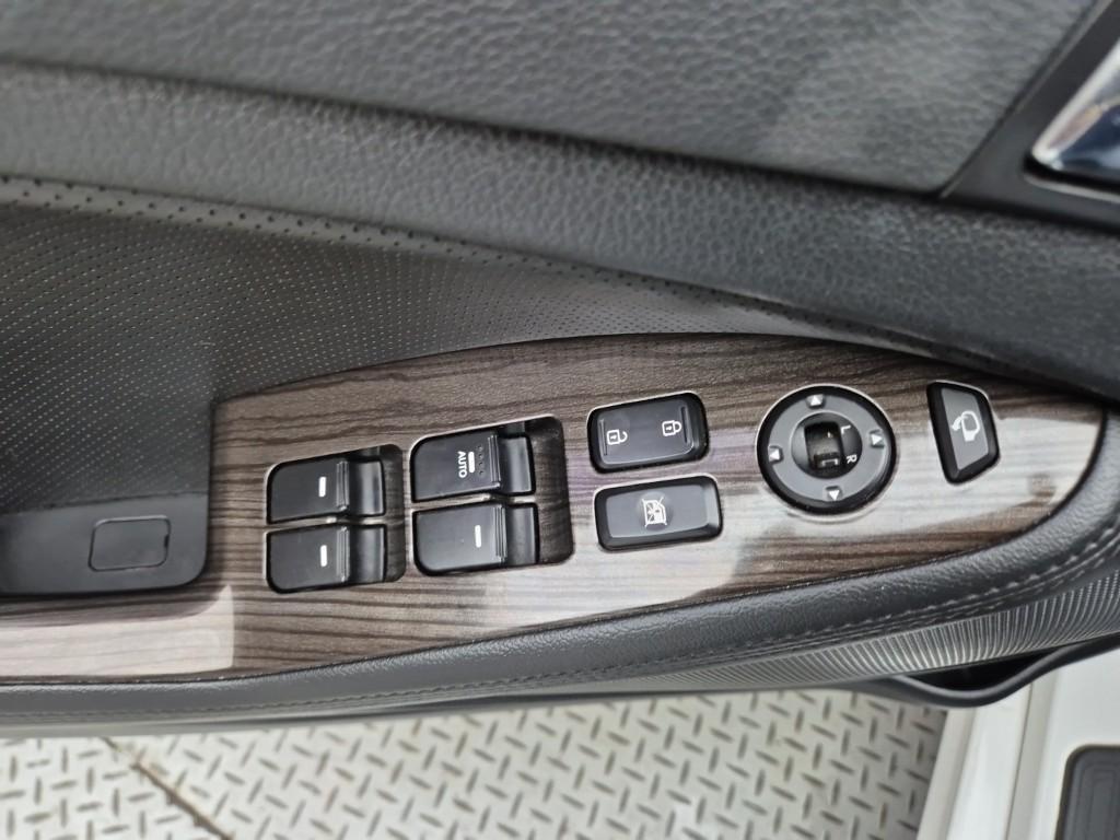 KIA K5 2011 Blanco - Importación desde Corea - HF Imports Iquique - Foto 15