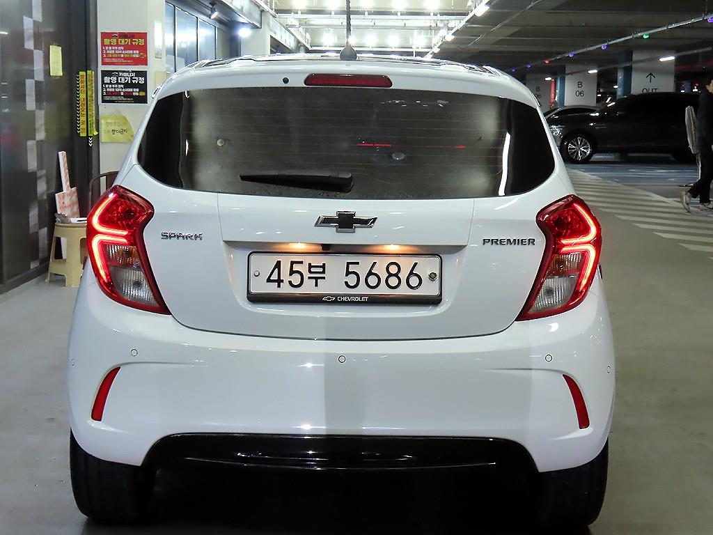 Chevrolet Spark - Vista 5