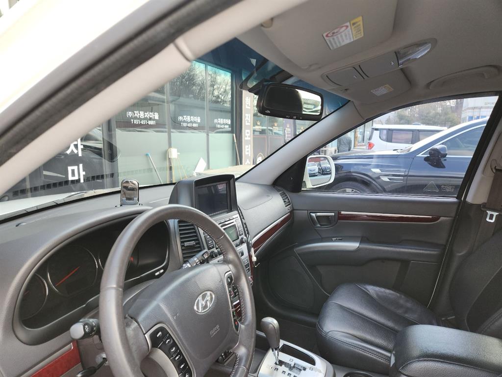 HYUNDAI Santa Fe - Vista 9