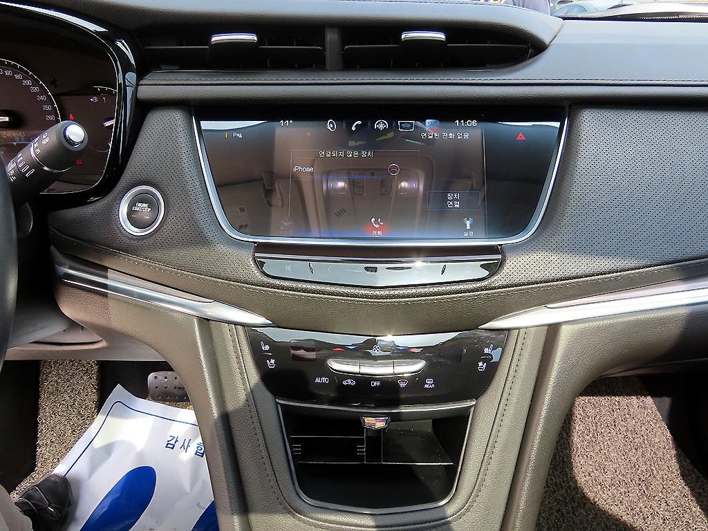 Cadillac XT5 - Vista 12