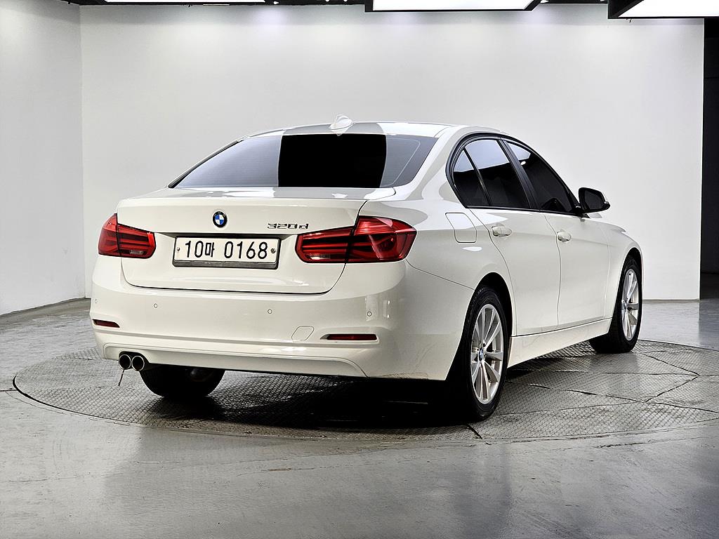 BMW 3 series - Vista 4