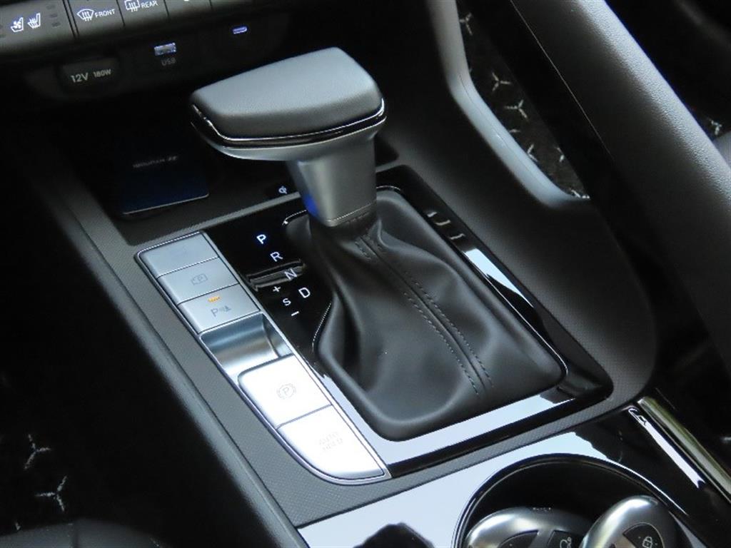 HYUNDAI Avante - Vista 11