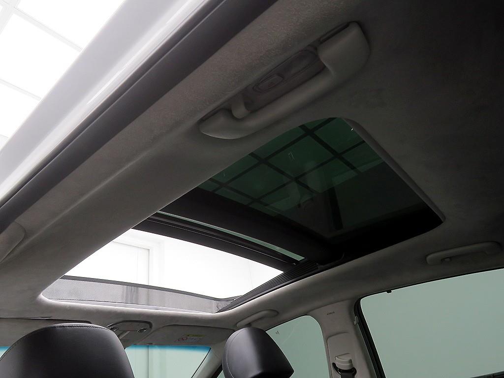 HYUNDAI Grandeur - Vista 9