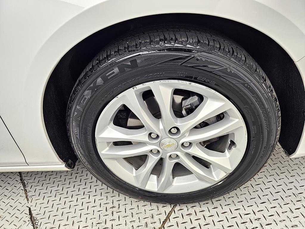 Chevrolet Malibu 2017 Blanco - Importación desde Corea - HF Imports Iquique - Foto 20