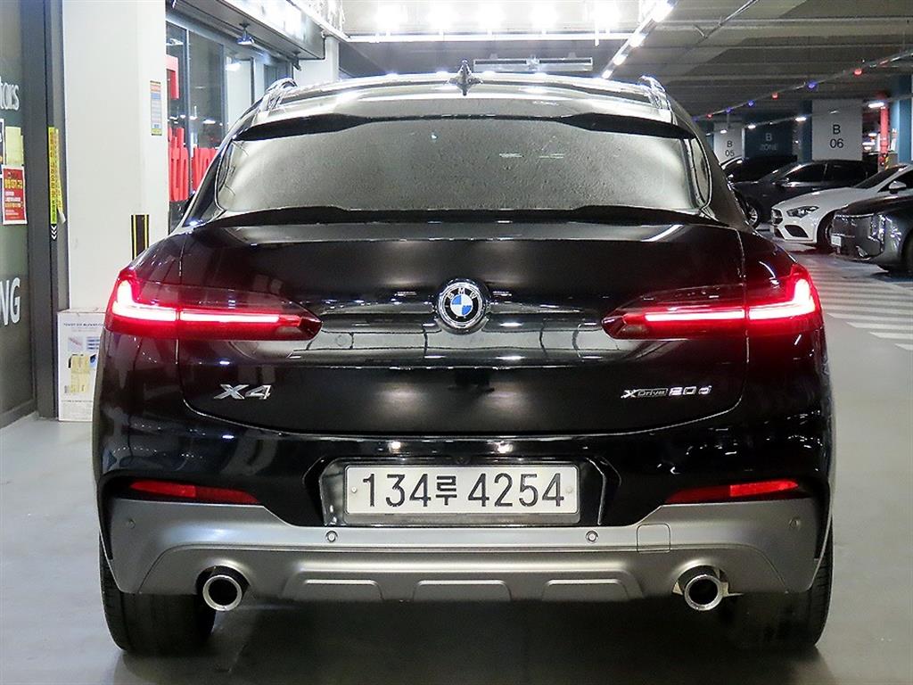 BMW X4 - Vista 5