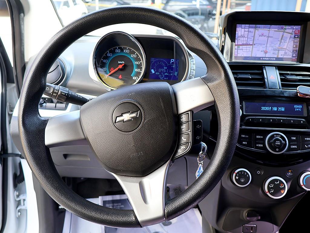 Chevrolet Spark 2015 Blanco - Importación desde Corea - HF Imports Iquique - Foto 8