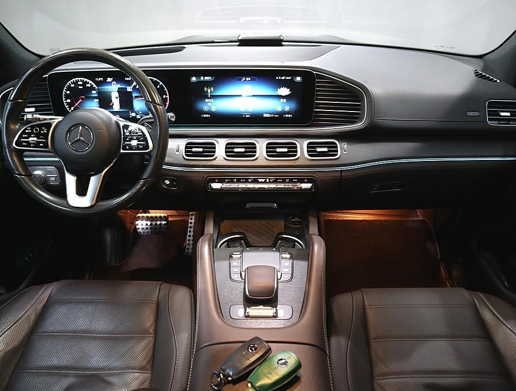 Mercedes Benz GLS Class - Vista 5