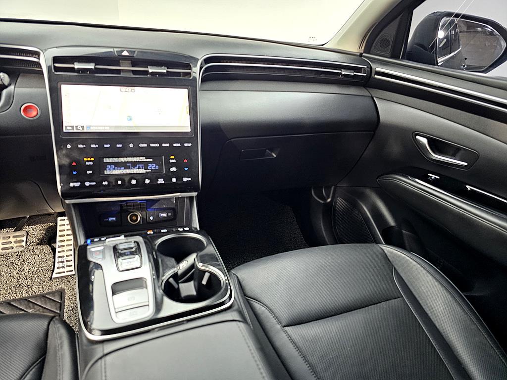 HYUNDAI Tucson - Vista 10