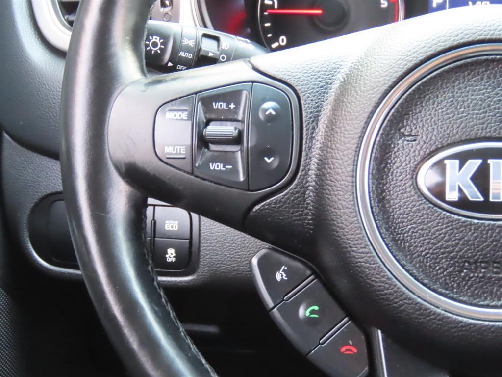 KIA Carens 2014 Plateado - Importación desde Corea - HF Imports Iquique - Foto 11