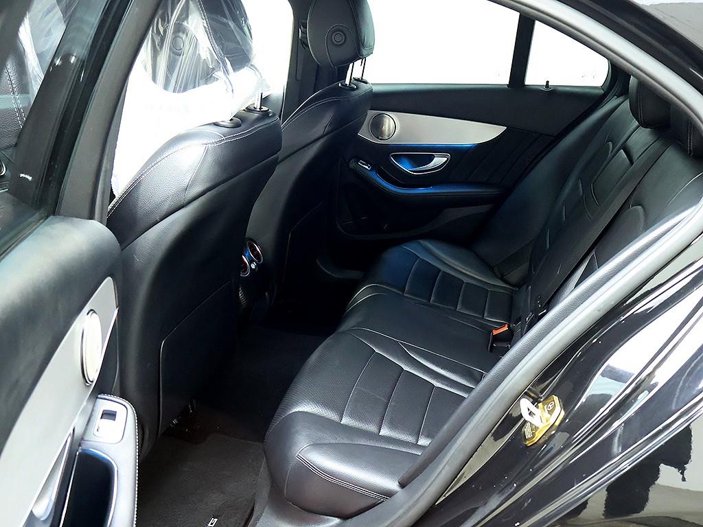 Mercedes Benz C Class 2018 Negro - Importación desde Corea - HF Imports Iquique - Foto 12