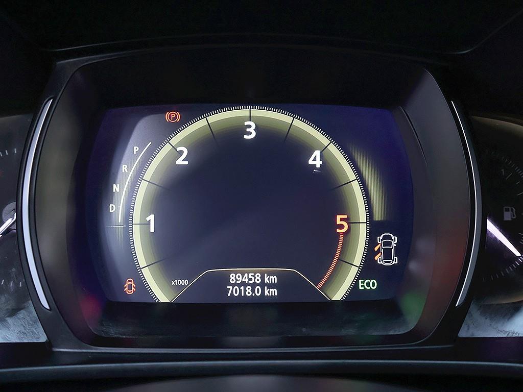 SAMSUNG QM6 - Vista 11